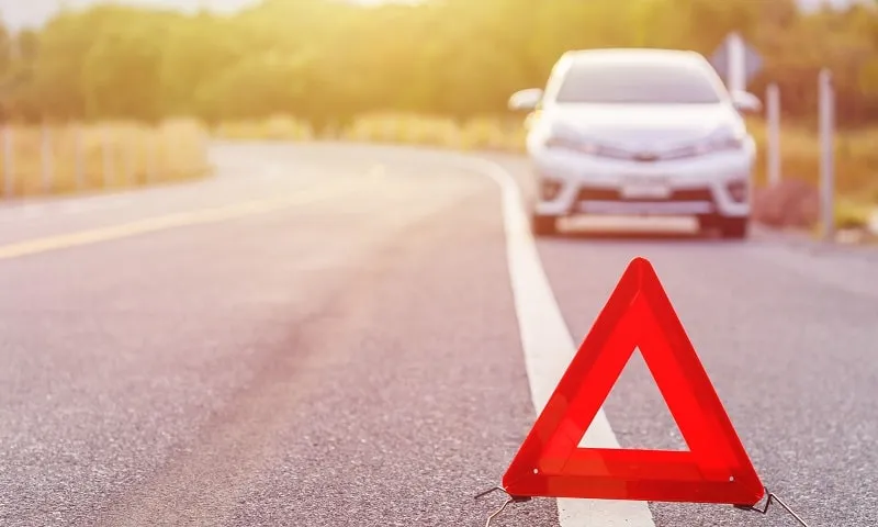 امداد خودرو ایران خودرو آبادان